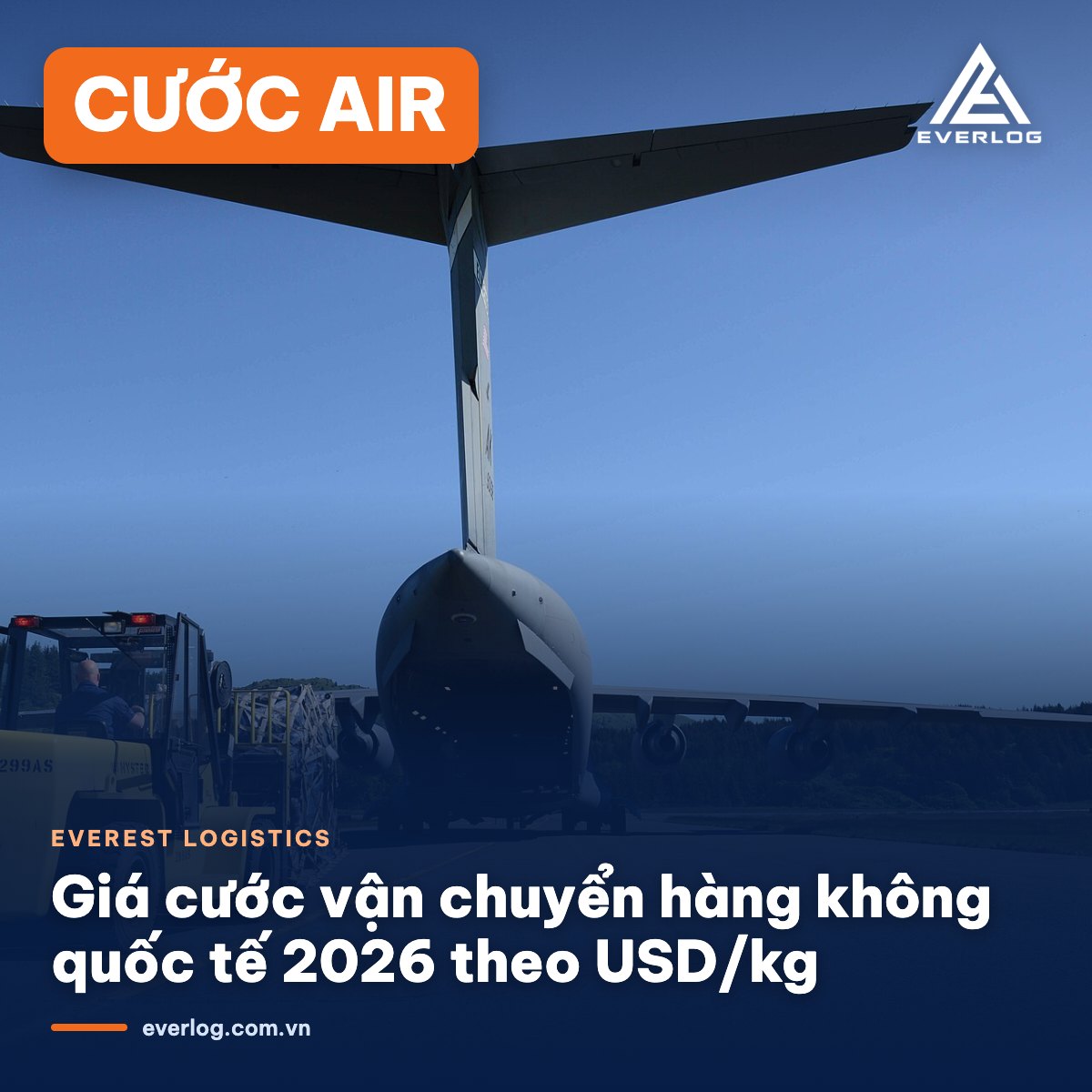 Giá cước vận chuyển hàng không quốc tế 2026: USD/kg, bậc cân và khi nào nên đi air
